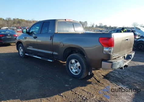 2007 Toyota Tundra Sr5 4.7L V8 z USA, uszkodzony, nr VIN 5TBBT54187S456053
